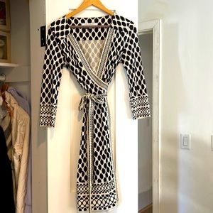Classic DVF wrap dress. Iconic piece.